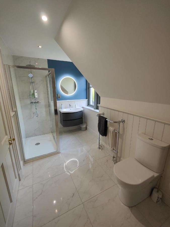 Chic Classy & Cosy At Lough Erne Golf Village And Resort Ballycassidy Екстериор снимка